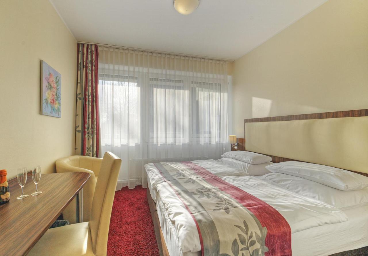 Hotel Da Vinci Gröbenzell Kültér fotó