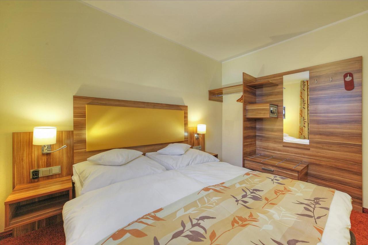 Hotel Da Vinci Gröbenzell Kültér fotó