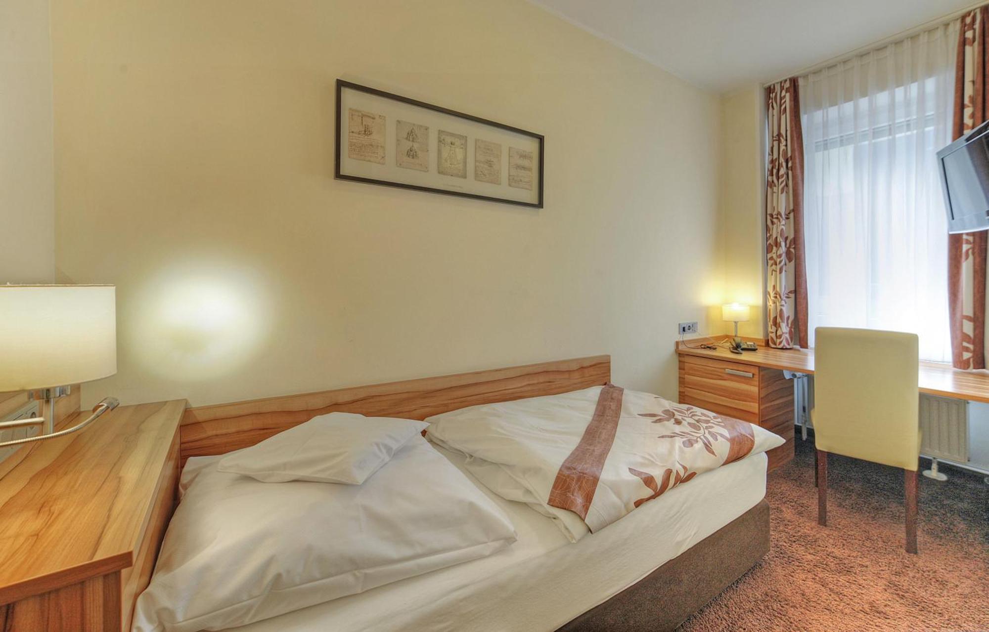Hotel Da Vinci Gröbenzell Szoba fotó