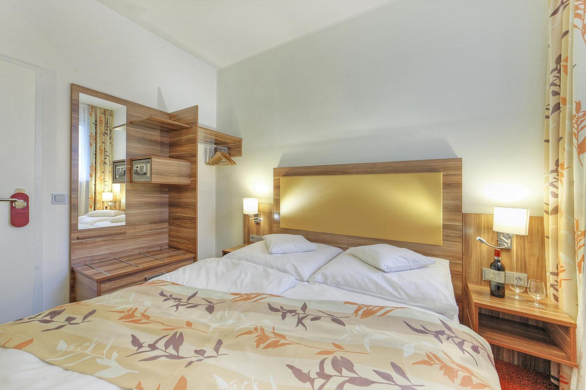 Hotel Da Vinci Gröbenzell Szoba fotó